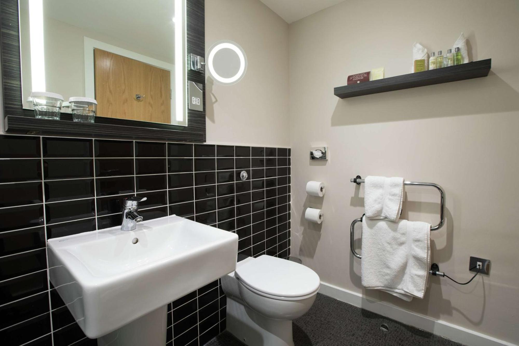 Doubletree By Hilton Coventry Building Society Arena Hotel Luaran gambar
